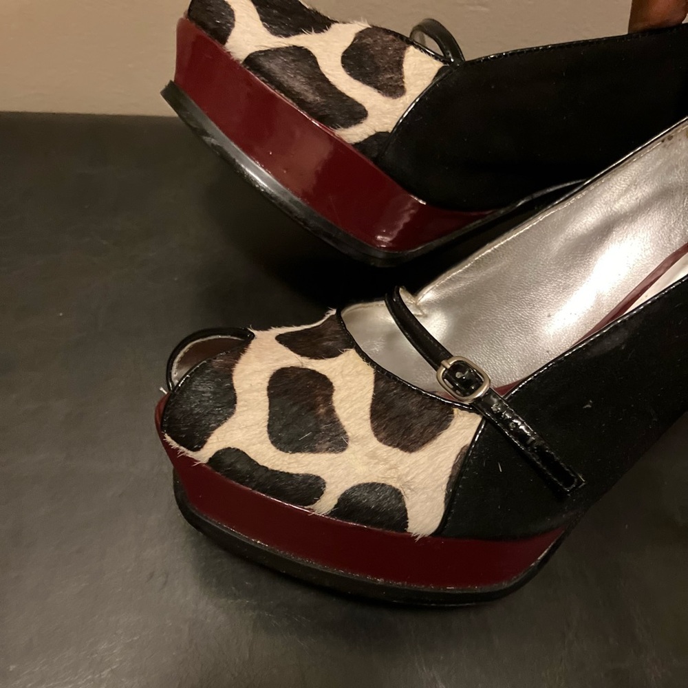 Guess by Marciano heels